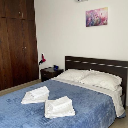 Ferienwohnung Cyprus Penelope Larnaka Exterior foto